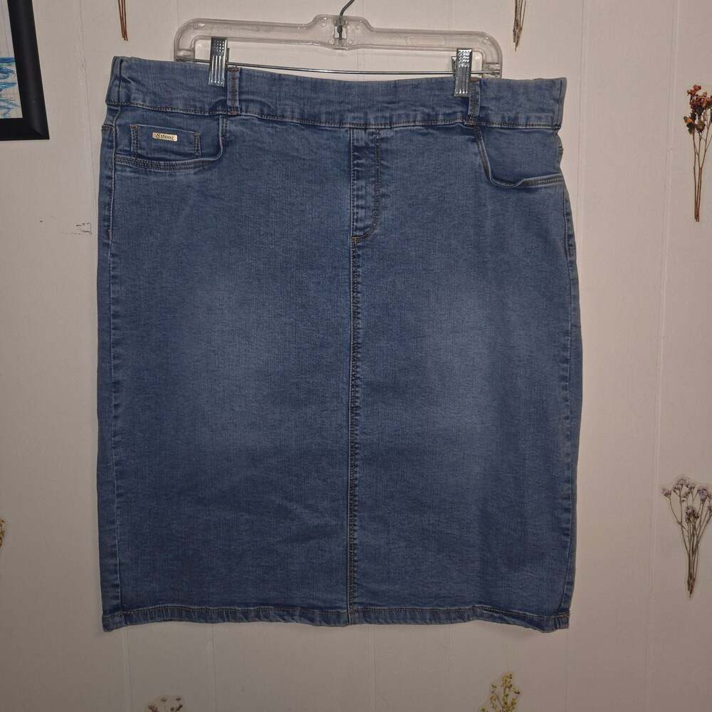 Esteez Women's Blue Denim Pencil Skirt with Stretch